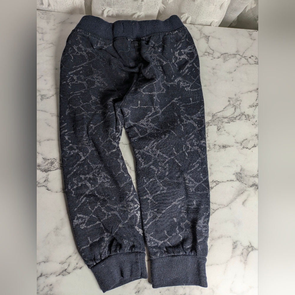 2 Kids Sweatpants- Gray and‎ Brown - Picture 7 of 8